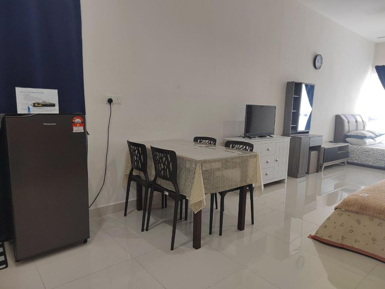 Studio Suite Homestay Klia Szepang Kültér fotó